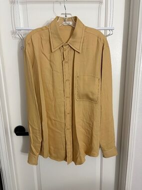 Sandro Men’s Champagne Gold Button Down Shirt Men’s Size Medium